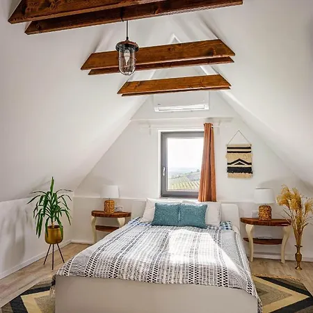 Eged Apartment *